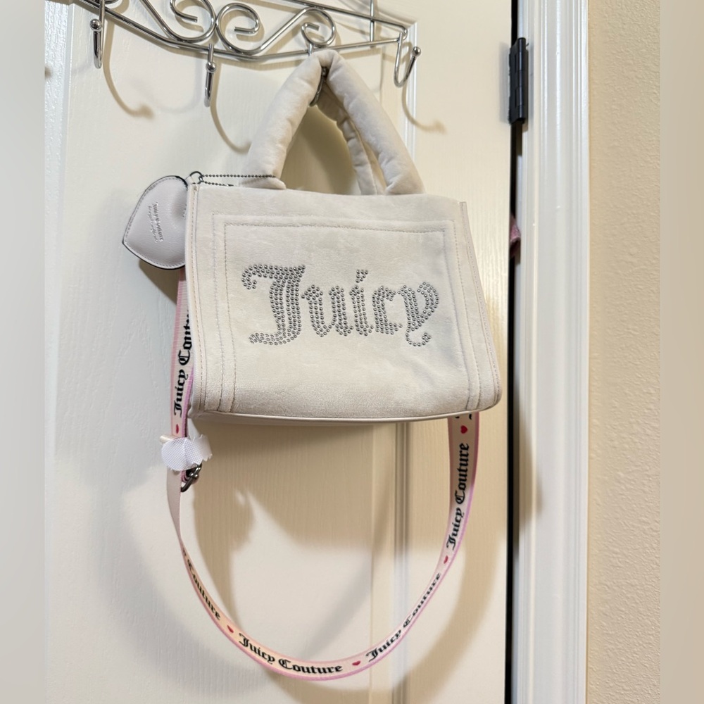 Juicy Couture Cute Tote shoulder bag